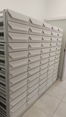 Ljekarne Srce, metalni ljekarnički ladičar, proizvođač: Viola, Italija, foto 1